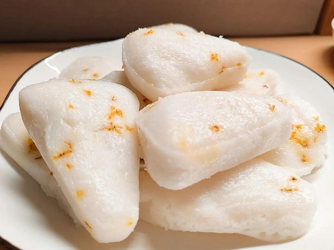 Sweet Fermented Rice with Gardenias